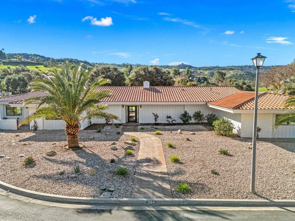https://cdn.realtyfeed.com/cdn/127/306622973/5f3f021c4c398398f12c37795bc17994.webp