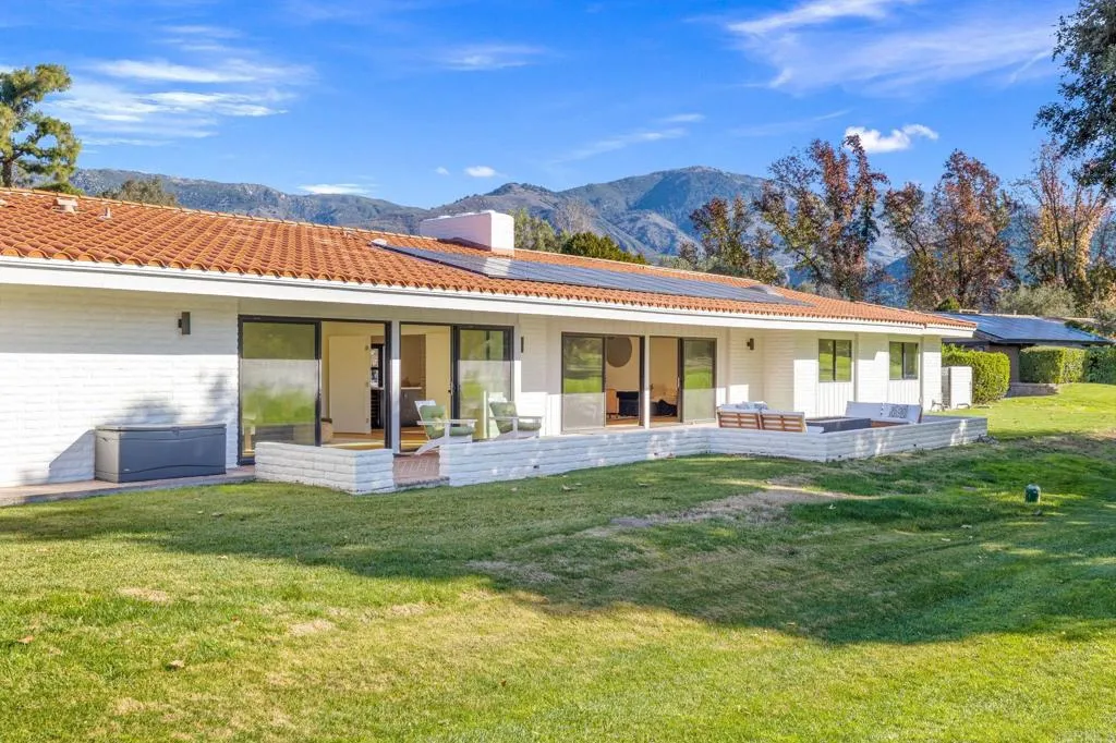 https://cdn.realtyfeed.com/cdn/127/306622973/95e3d41a344554aad2c6c9e0d8740c7f.webp