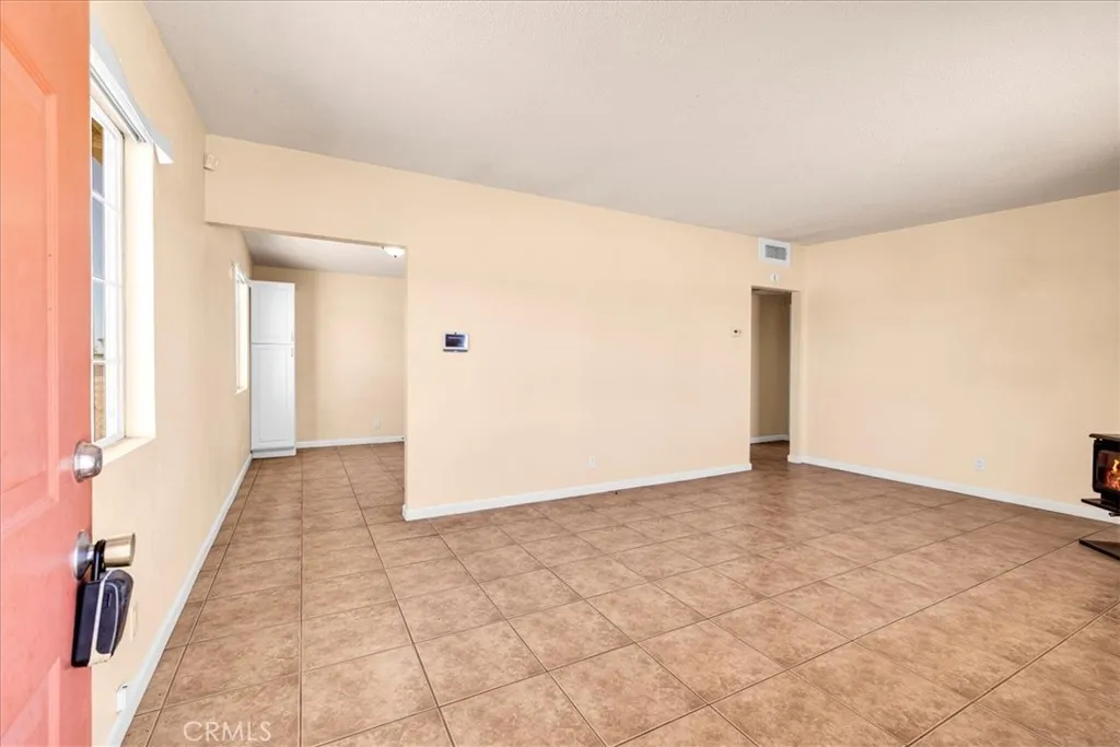 58382 Sunny Sands Drive, Yucca Valley, CA 92284 - Photo 5 of 44, Yucca Valley, CA