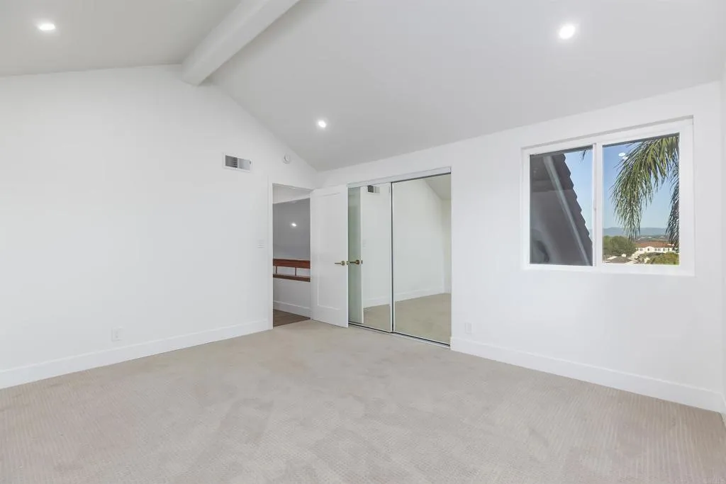 https://cdn.realtyfeed.com/cdn/127/306623090/eaac8654a29c84223dc914ead1c29bb8.webp