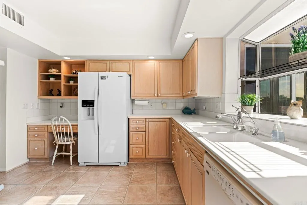 Photo #15: NDP2600584 Listing: Photo #15