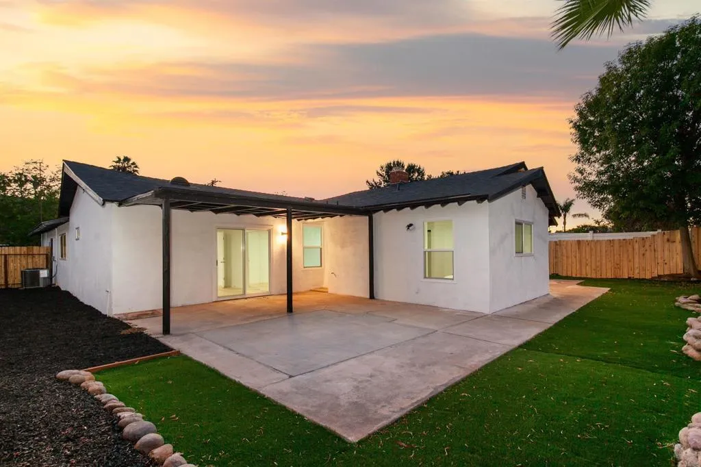 https://cdn.realtyfeed.com/cdn/127/306623104/b13dd630efa0e2106810f0ec6ceac309.webp