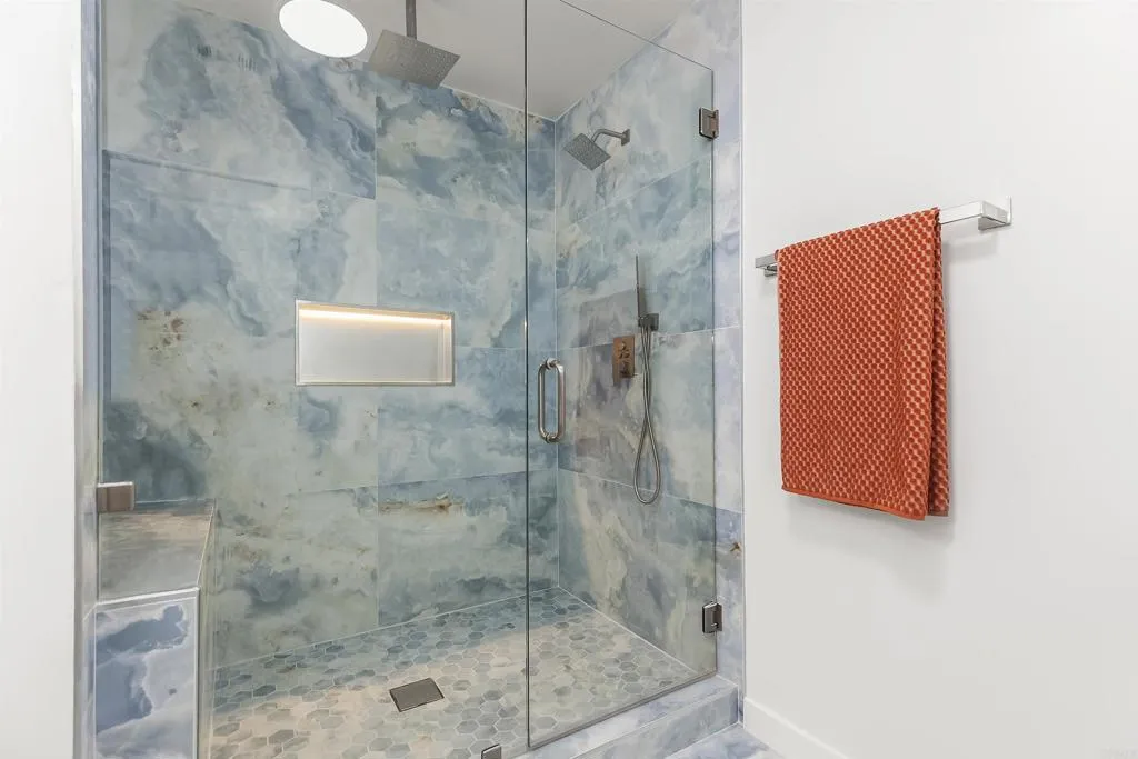 https://cdn.realtyfeed.com/cdn/127/306623104/ffad05f8ab09757435b544785e3b9069.webp