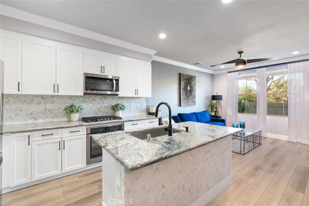 https://cdn.realtyfeed.com/cdn/127/306623108/1a273c344bd84e11de7da61eeac86b52.webp
