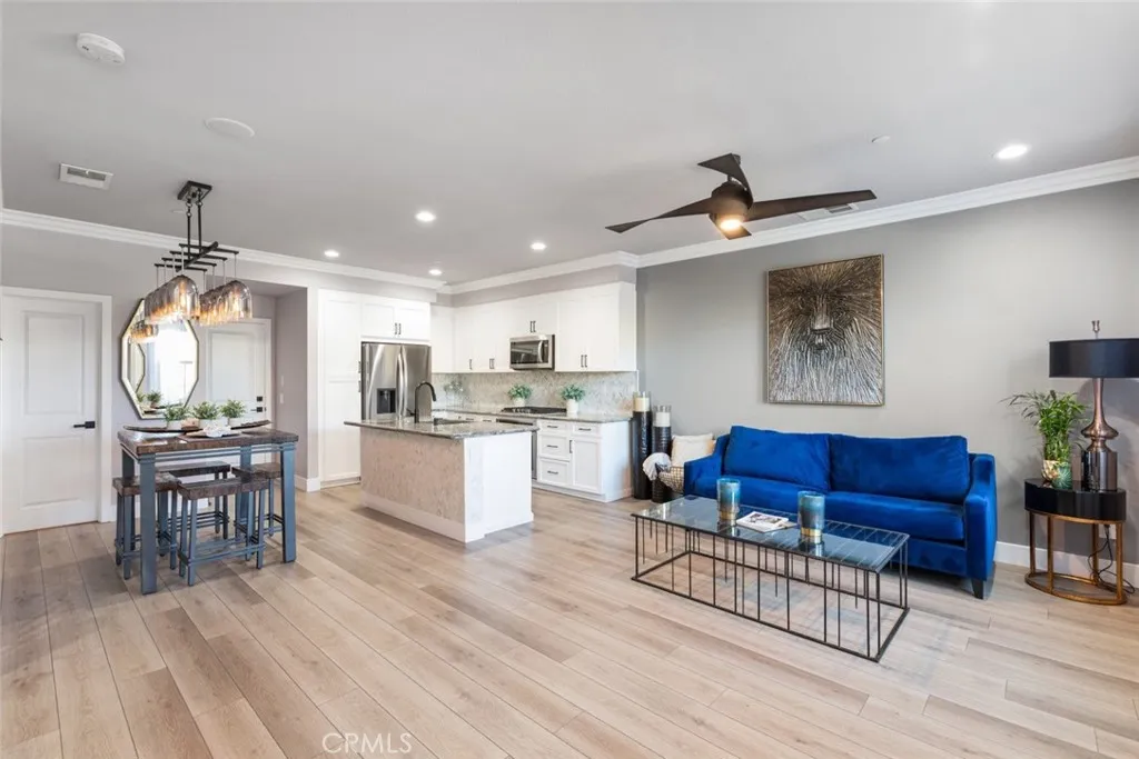 https://cdn.realtyfeed.com/cdn/127/306623108/754568080749ef87c3ea3636533bbc1d.webp