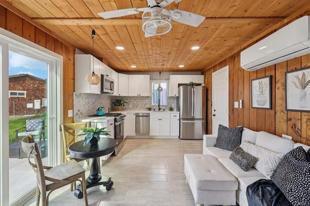 https://cdn.realtyfeed.com/cdn/127/306623124/a8b3b2453e913a982970db617e5add02.webp