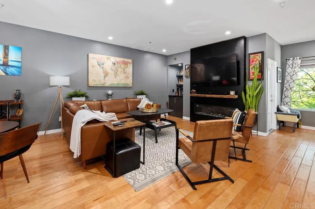https://cdn.realtyfeed.com/cdn/127/306623140/7588254c48f0155a03d13a88994ba707.webp
