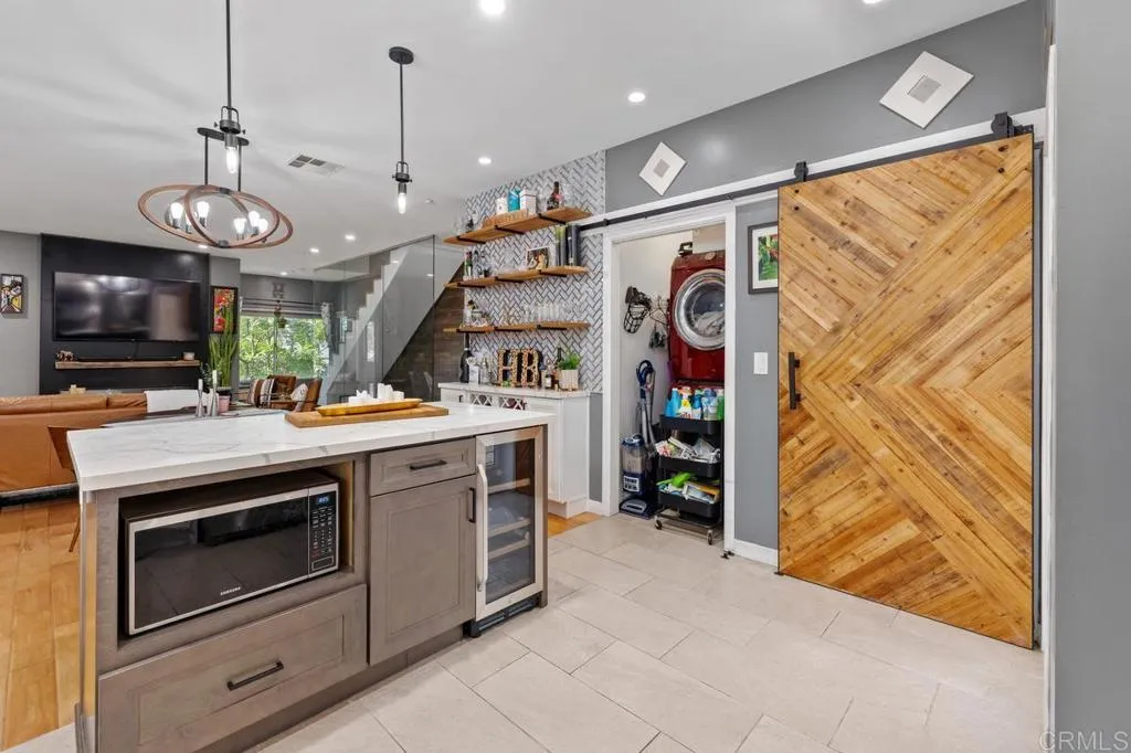 https://cdn.realtyfeed.com/cdn/127/306623140/7dddf49a9e7c0871142b67e726361684.webp