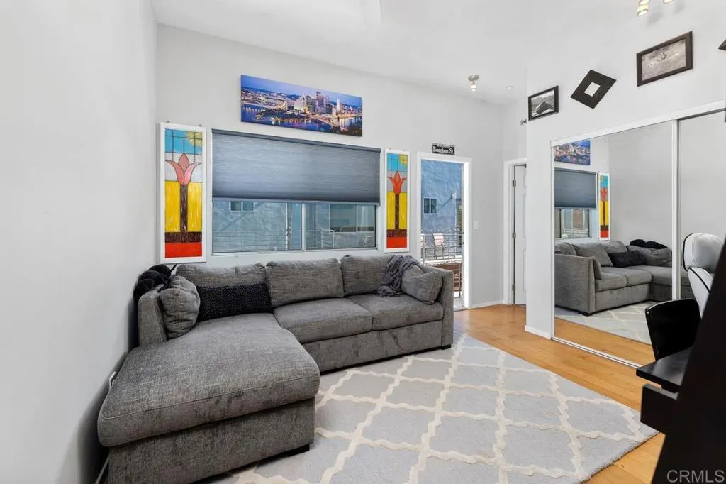 https://cdn.realtyfeed.com/cdn/127/306623140/b078c6962260e9e0cf189cb70b1a82d7.webp