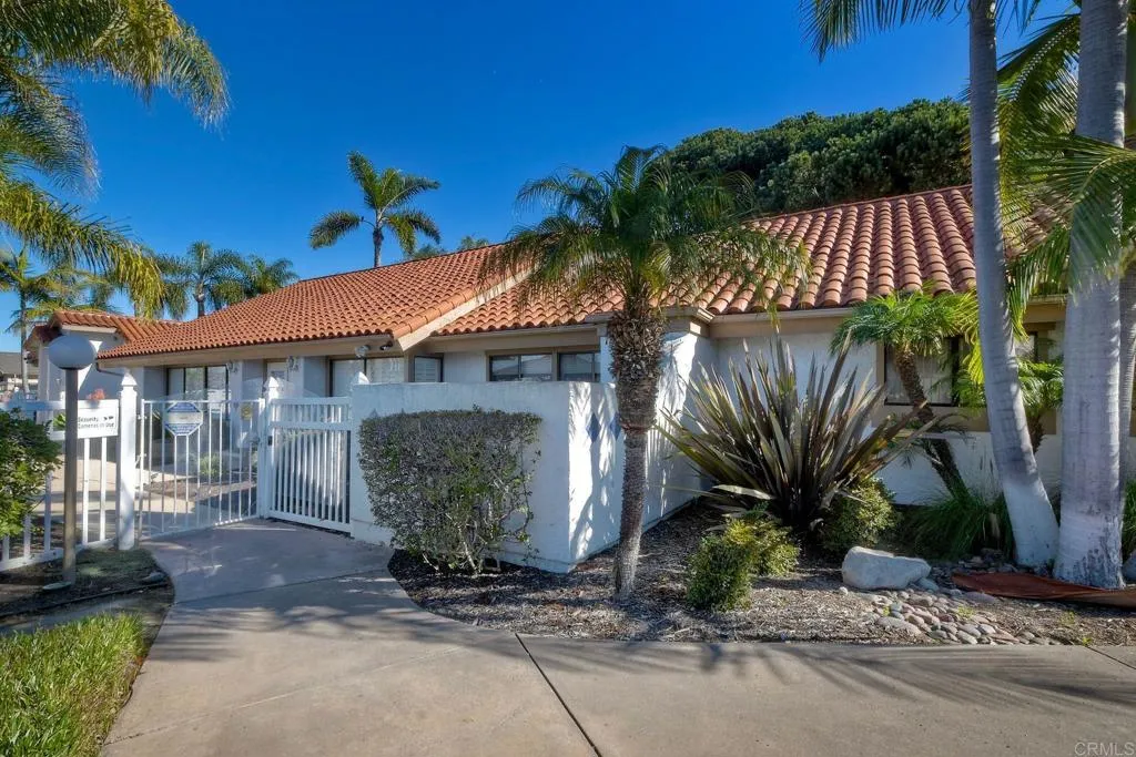 https://cdn.realtyfeed.com/cdn/127/306623216/ad03f125fffb188c048a633ee2ba2343.webp