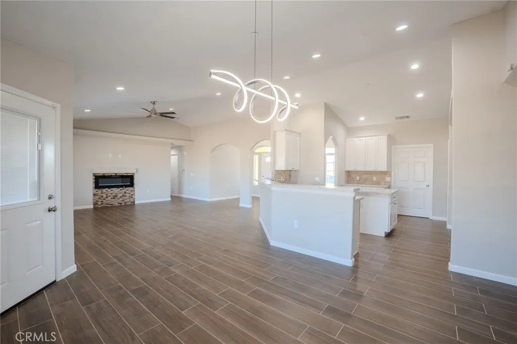 16506 Cactus Street, Hesperia, CA 92345 - Photo 4 of 30, Hesperia, CA