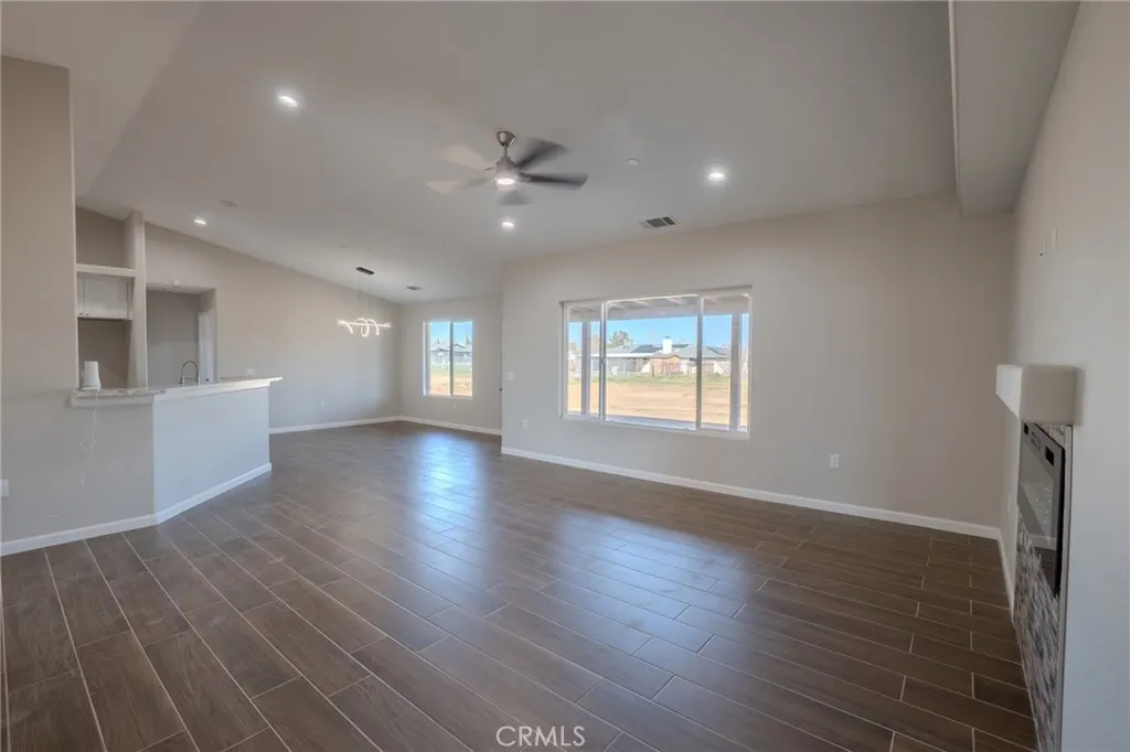 16506 Cactus Street, Hesperia, CA 92345 - Photo 3 of 30, Hesperia, CA