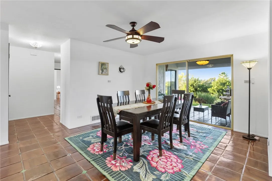 https://cdn.realtyfeed.com/cdn/127/306623334/04150164cc2205d37c3c8f395a11c595.webp