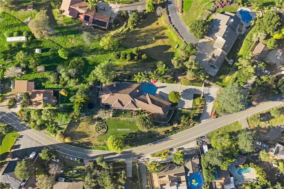 https://cdn.realtyfeed.com/cdn/127/306623334/22be76982f30ffa5c7156c6d985c9487.webp