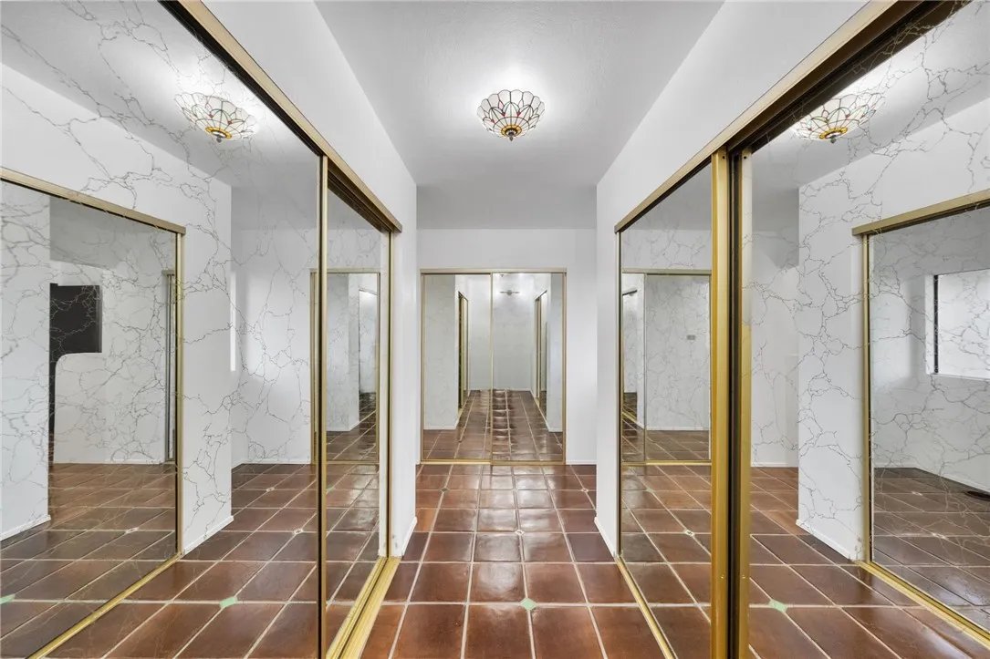 https://cdn.realtyfeed.com/cdn/127/306623334/a8fcb45eb509bf44210436d0f4cebee6.webp