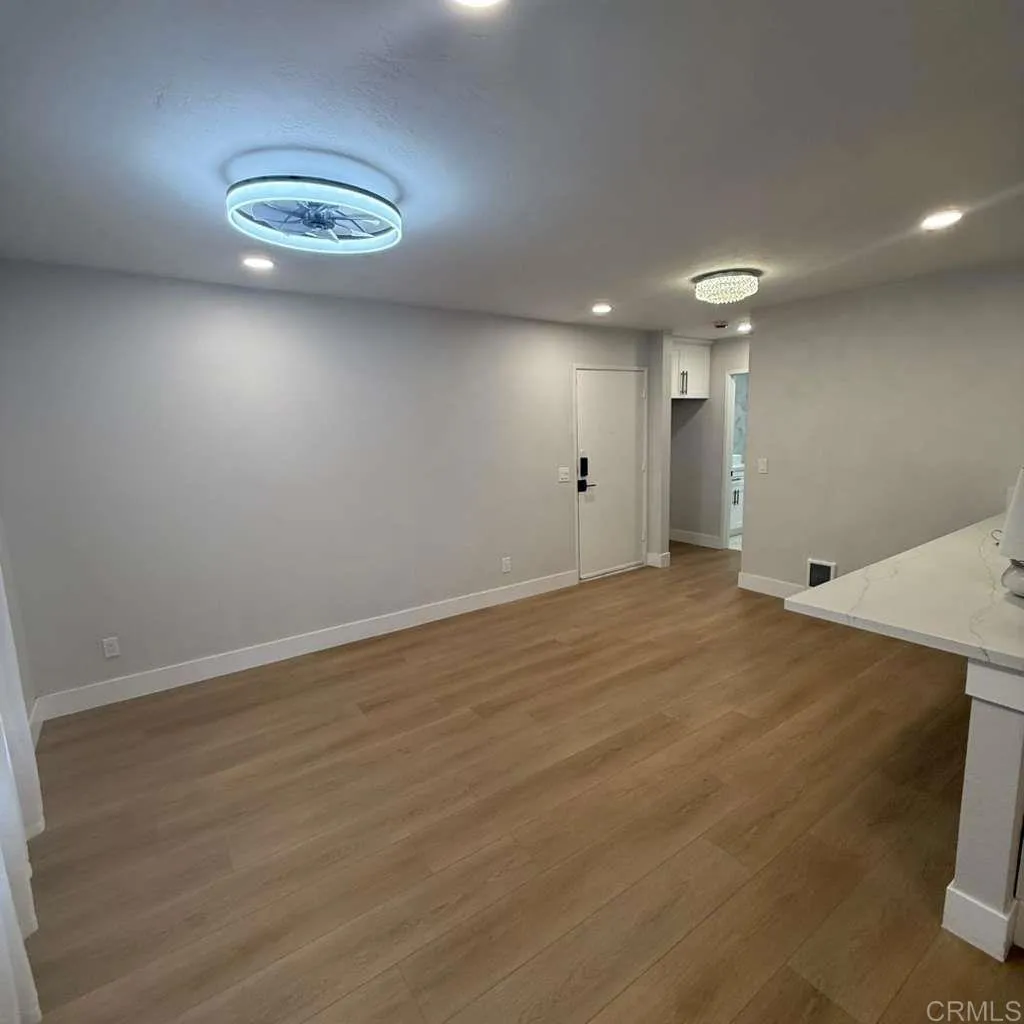 Photo #2: NDP2600588 Listing: Photo #2