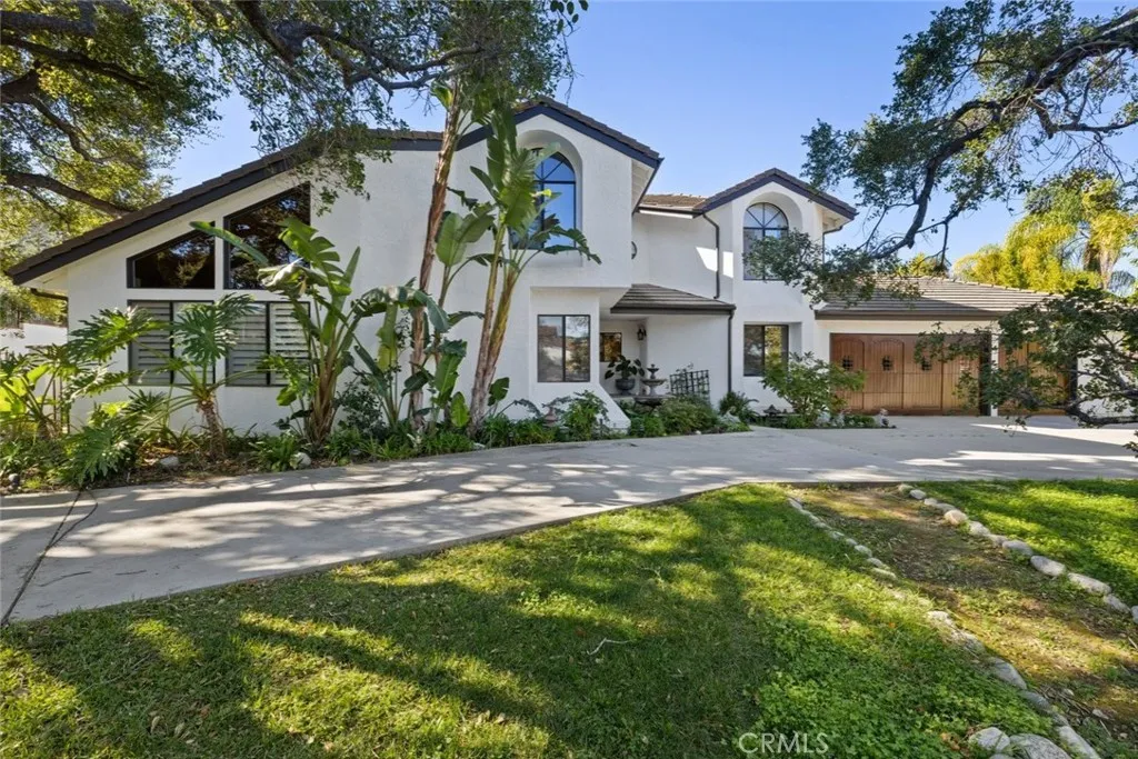 489 Oakhampton, Thousand Oaks, CA 91361