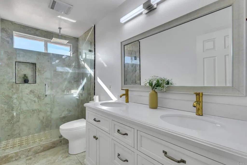 https://cdn.realtyfeed.com/cdn/127/306623410/948600bd1926586bff17795b56f39b13.webp