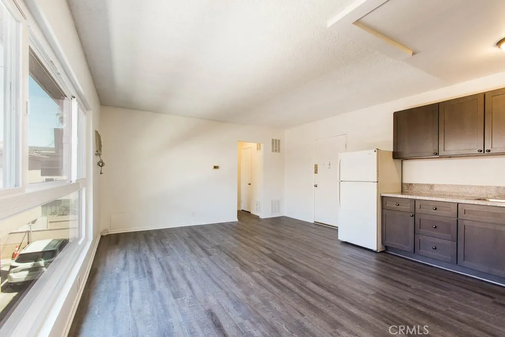 930 N Stanley Avenue Unit 8, West Hollywood, CA 90046 - Photo 5 of 16, West Hollywood, CA