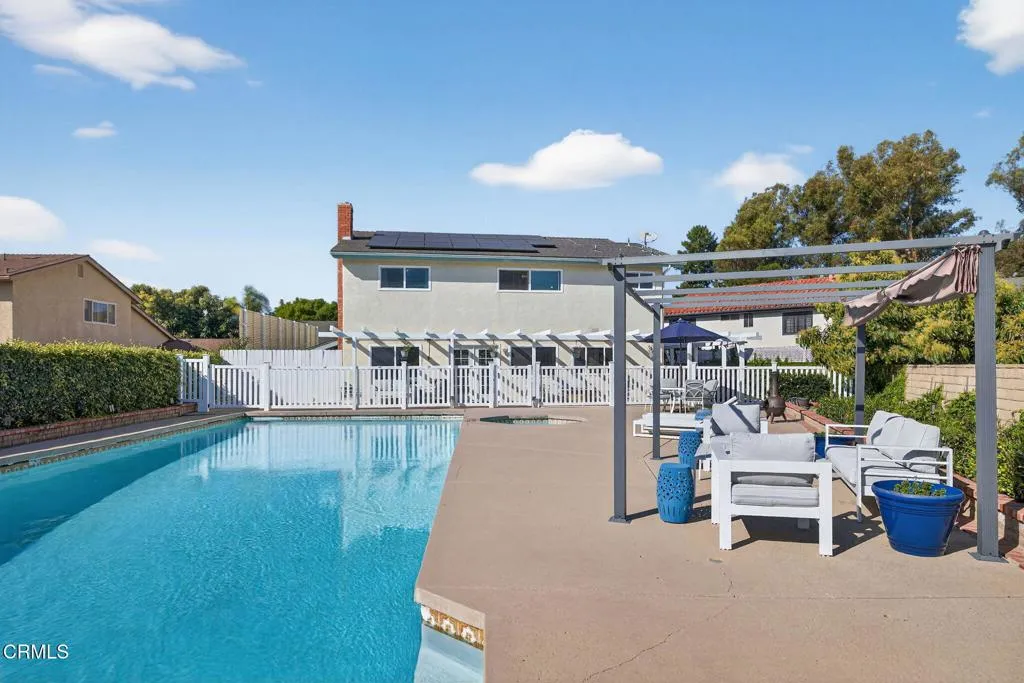 10696 Loma Vista Road, Ventura, CA 93004 - Photo 2 of 39, Ventura, CA