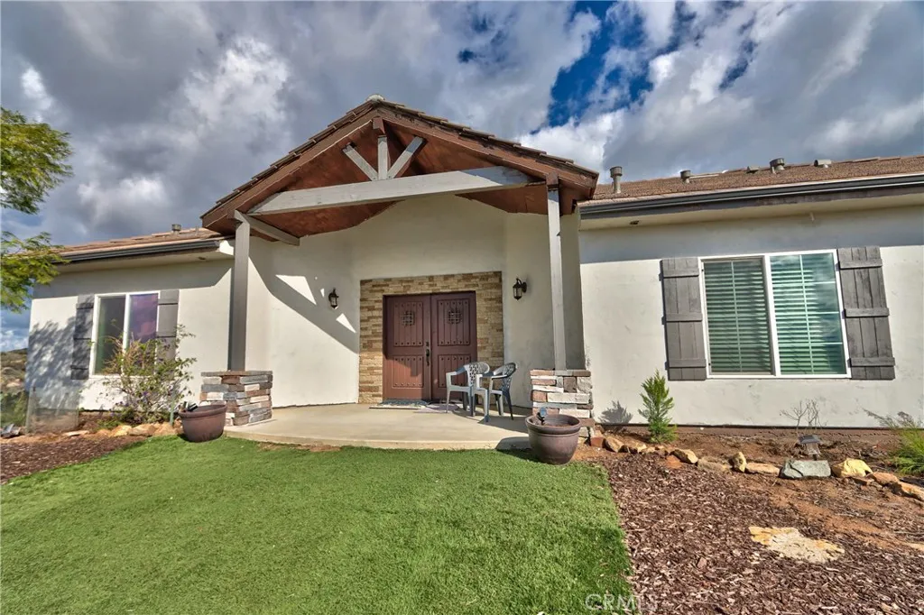 40105 Voyager, Temecula, CA 92592 - Photo 2 of 27, Temecula, CA