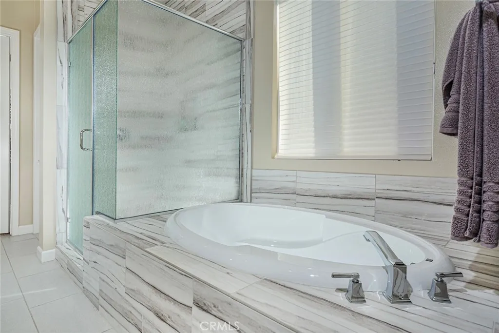 https://cdn.realtyfeed.com/cdn/127/306623494/16e0f4226f23aa69d87503c342b01483.webp