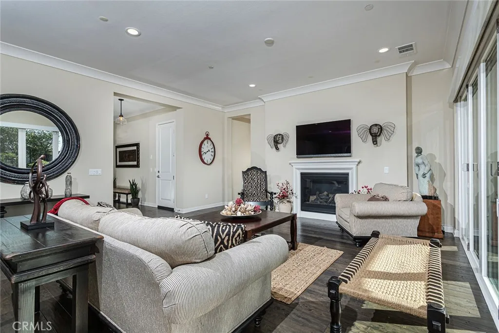 https://cdn.realtyfeed.com/cdn/127/306623494/5c9165d476e120d9e2192f4ad275bd49.webp