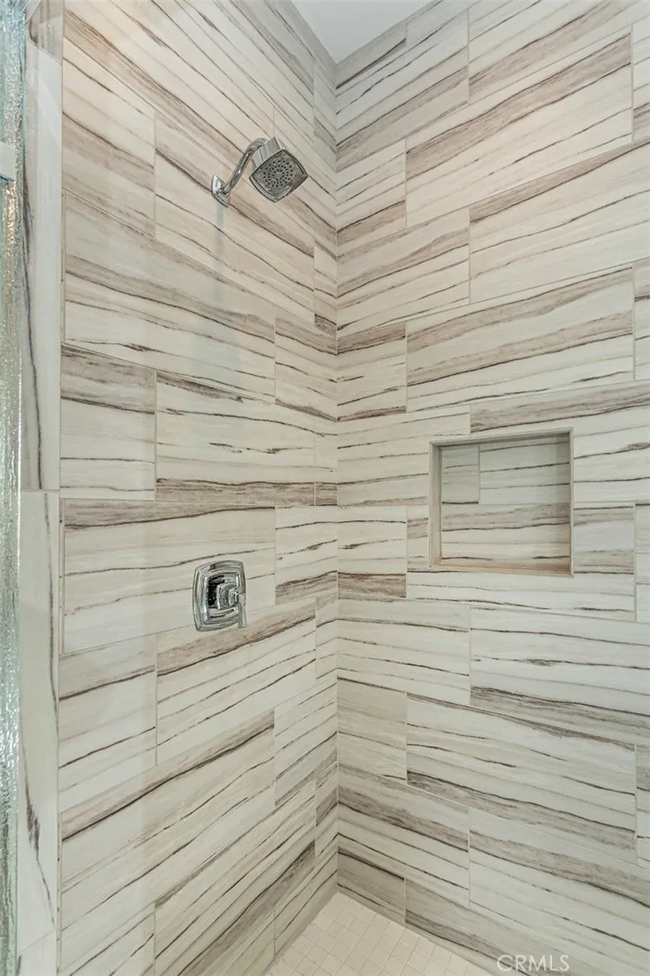 https://cdn.realtyfeed.com/cdn/127/306623494/a455b1595633317ff34058cbbf6da3dd.webp
