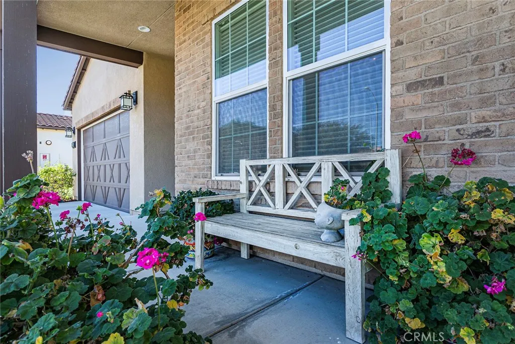 https://cdn.realtyfeed.com/cdn/127/306623494/b171b40090ab329158ef0c313364ab4b.webp