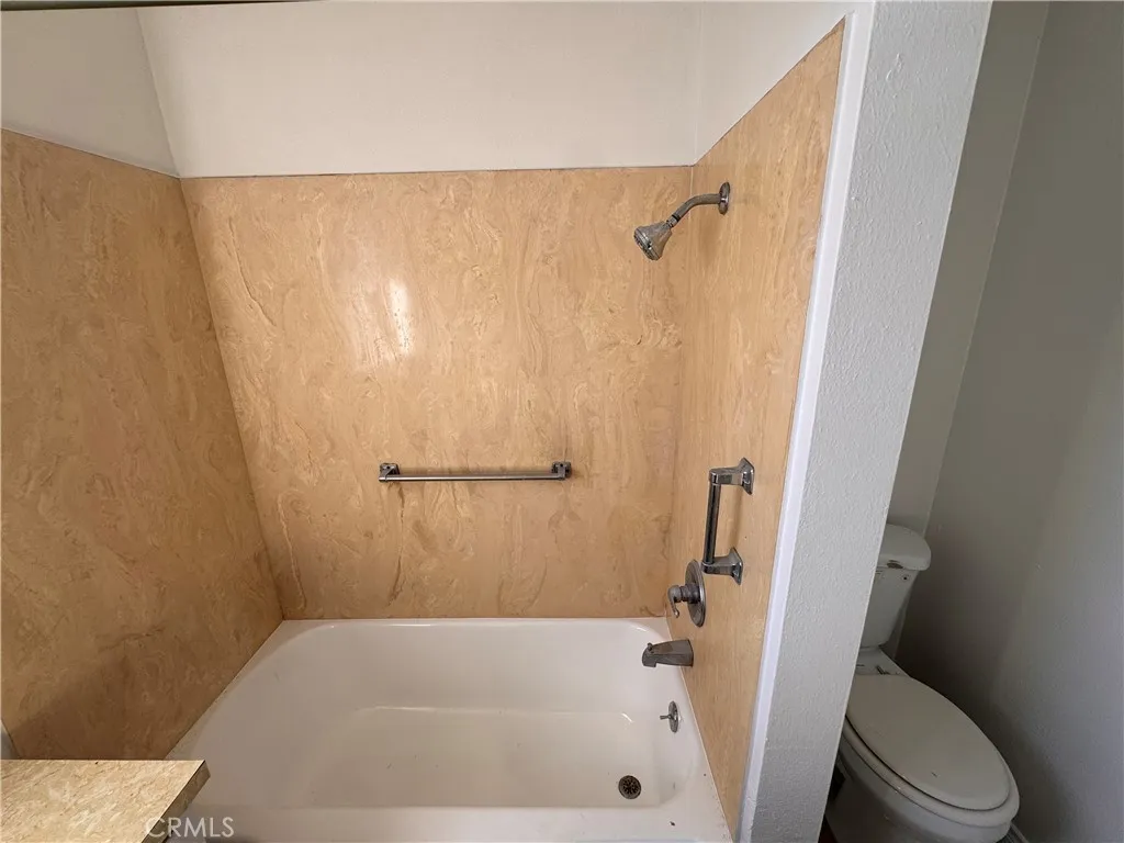 https://cdn.realtyfeed.com/cdn/127/306623501/268f5da4967615608989f644bf90ffdd.webp