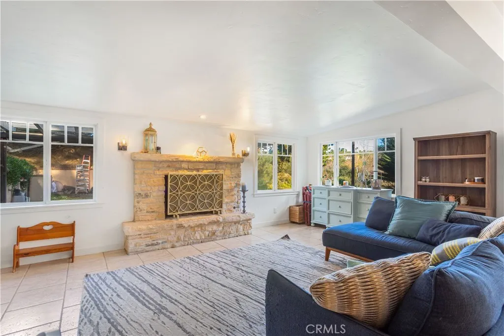 https://cdn.realtyfeed.com/cdn/127/306623535/0ac1d46c3df71335215c42813587f270.webp