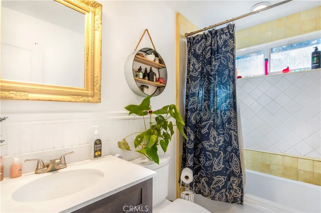 https://cdn.realtyfeed.com/cdn/127/306623535/527ec0867dabc3b66cf4e6847761b6dd.webp