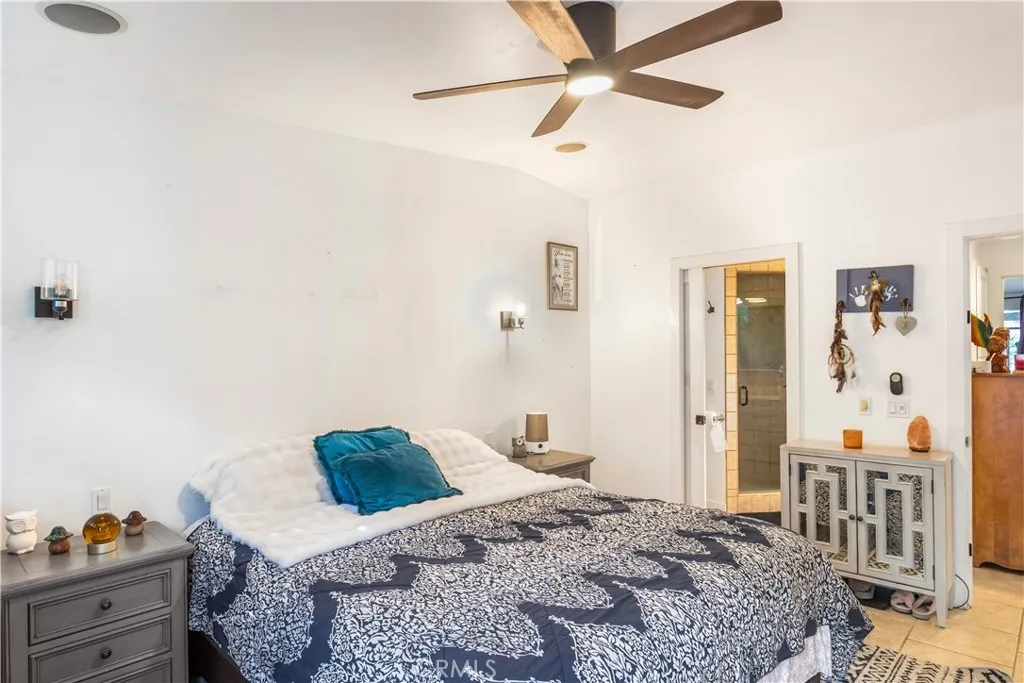 https://cdn.realtyfeed.com/cdn/127/306623535/5d709a152a62894d27b874b700eb87c0.webp