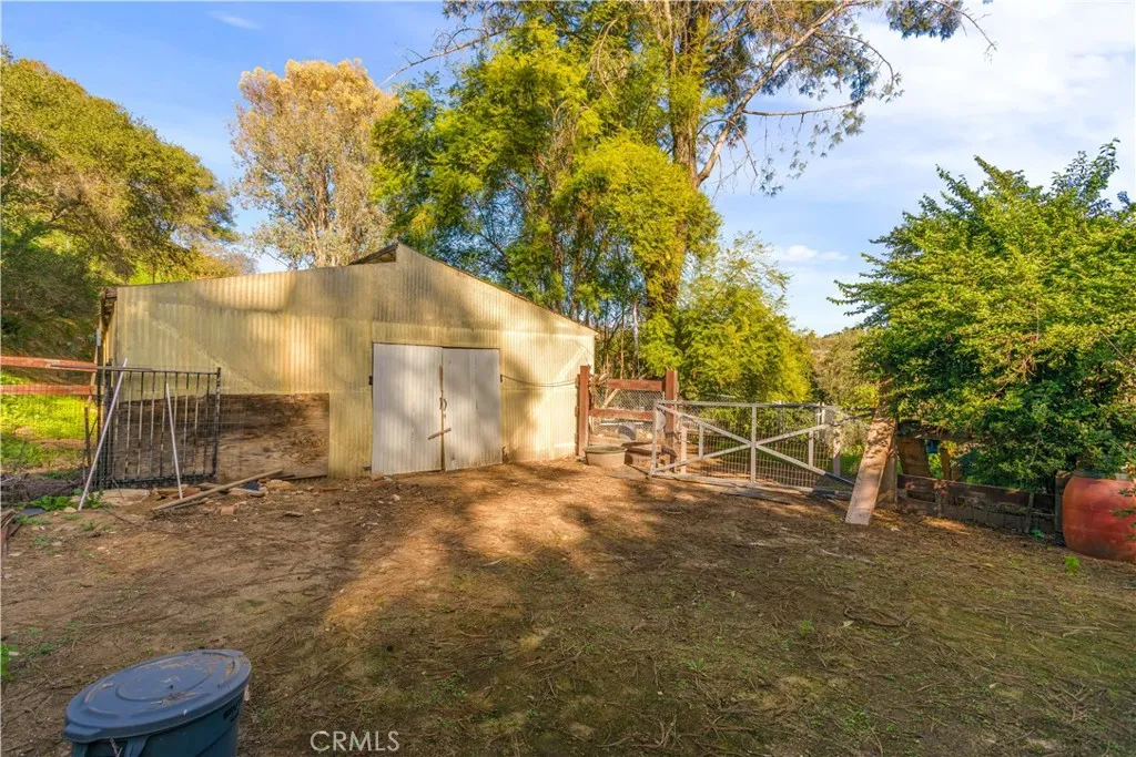 https://cdn.realtyfeed.com/cdn/127/306623535/7cb8f16152f137f5e73079d7e1aaf8d4.webp