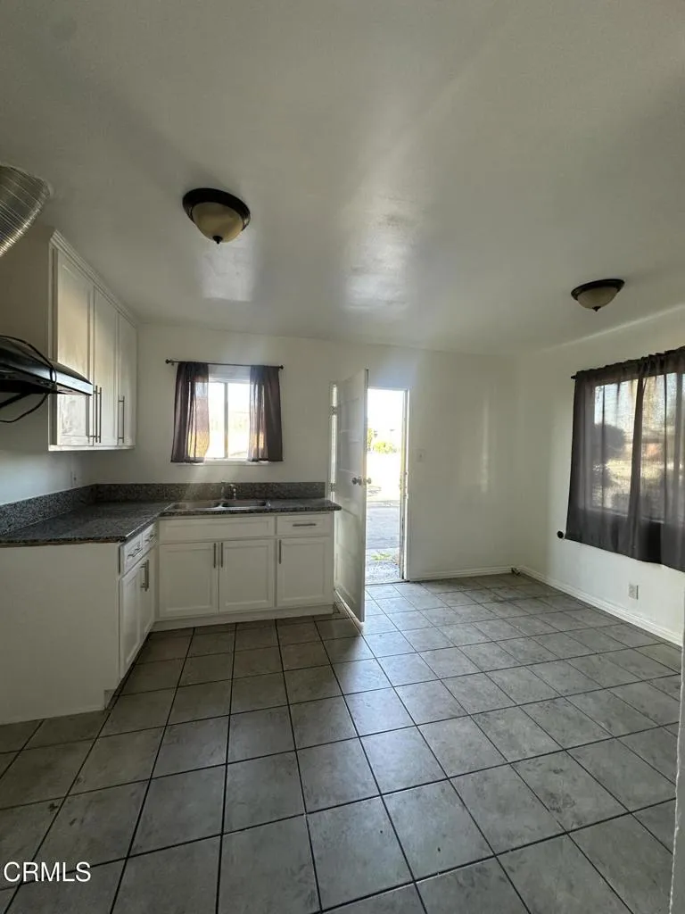 17000 Downey Avenue, Paramount, CA 90723