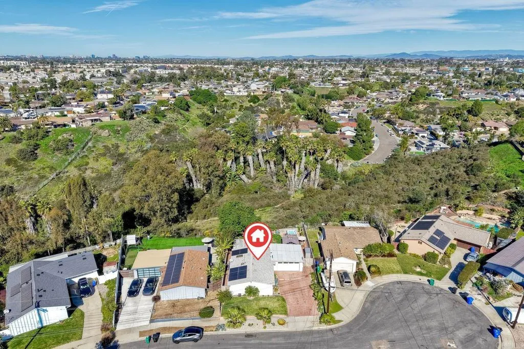 https://cdn.realtyfeed.com/cdn/127/306623634/c030076d695863810364ead3291733c1.webp