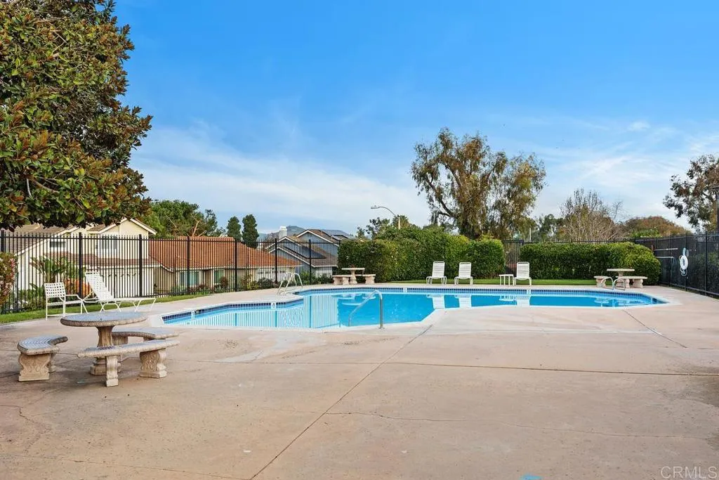 https://cdn.realtyfeed.com/cdn/127/306623732/3319b38e4a045a252f8d621816c0bf78.webp