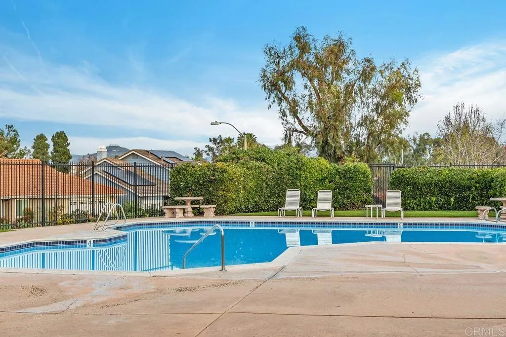 https://cdn.realtyfeed.com/cdn/127/306623732/b8721b466ef80f63ffc93a209c1a4cad.webp