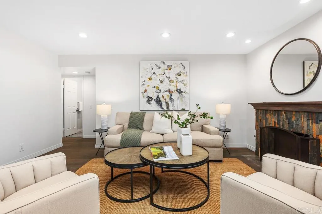https://cdn.realtyfeed.com/cdn/127/306623732/d920f1889787066b9f2865bd561cee72.webp