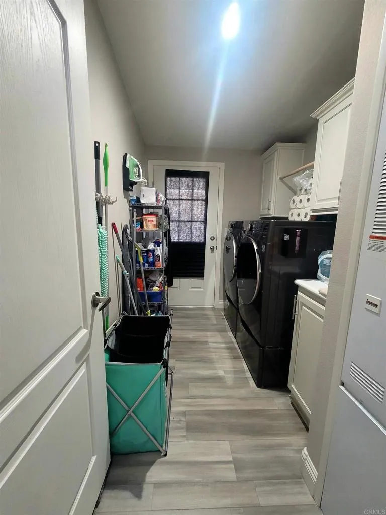 https://cdn.realtyfeed.com/cdn/127/306623757/33cfbed42296f873ce3c18d106b22606.webp