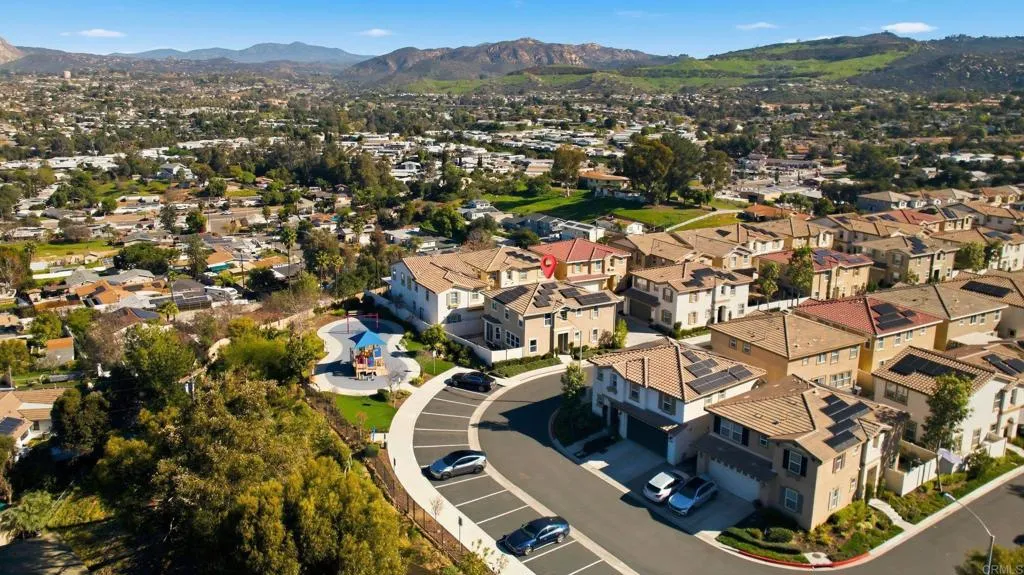 https://cdn.realtyfeed.com/cdn/127/306623843/5360cd17bf98031009061ac2a7cd00d1.webp