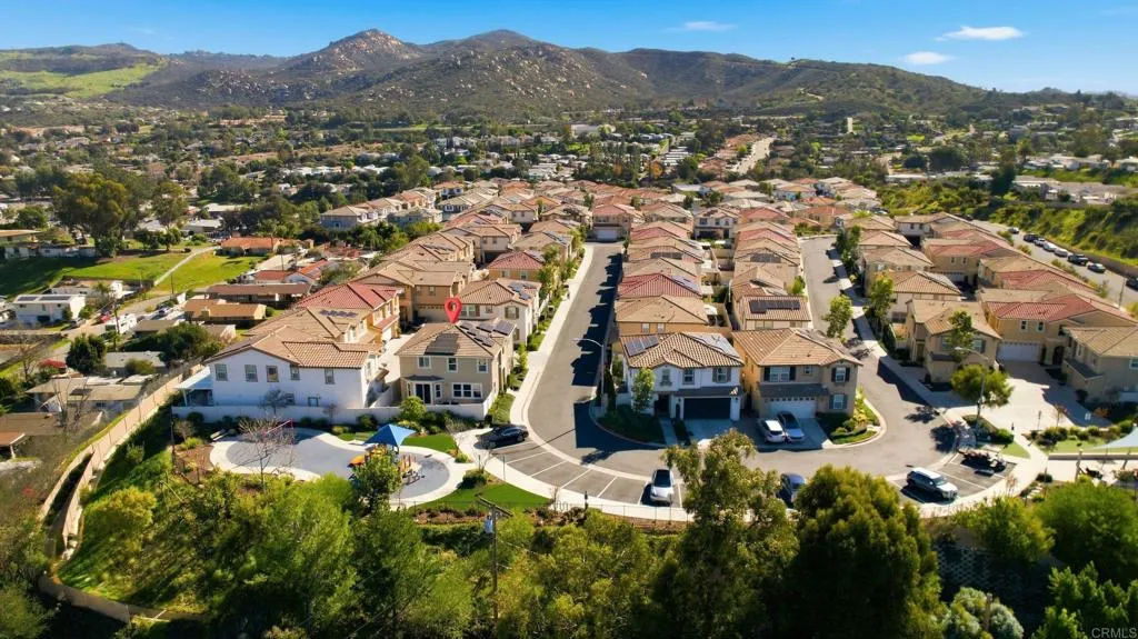 https://cdn.realtyfeed.com/cdn/127/306623843/c344ece1a0708fd7077135aa54e82e1d.webp