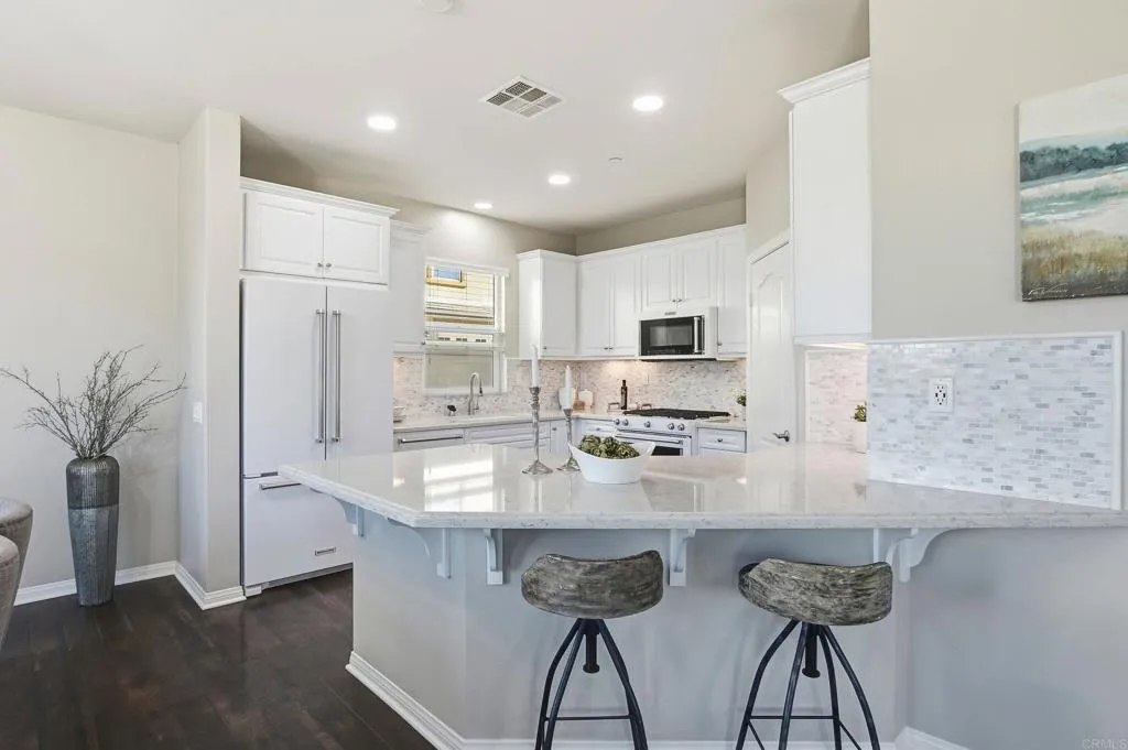 https://cdn.realtyfeed.com/cdn/127/306623843/c3f98386dea46a3ea579cdc6e794910c.webp