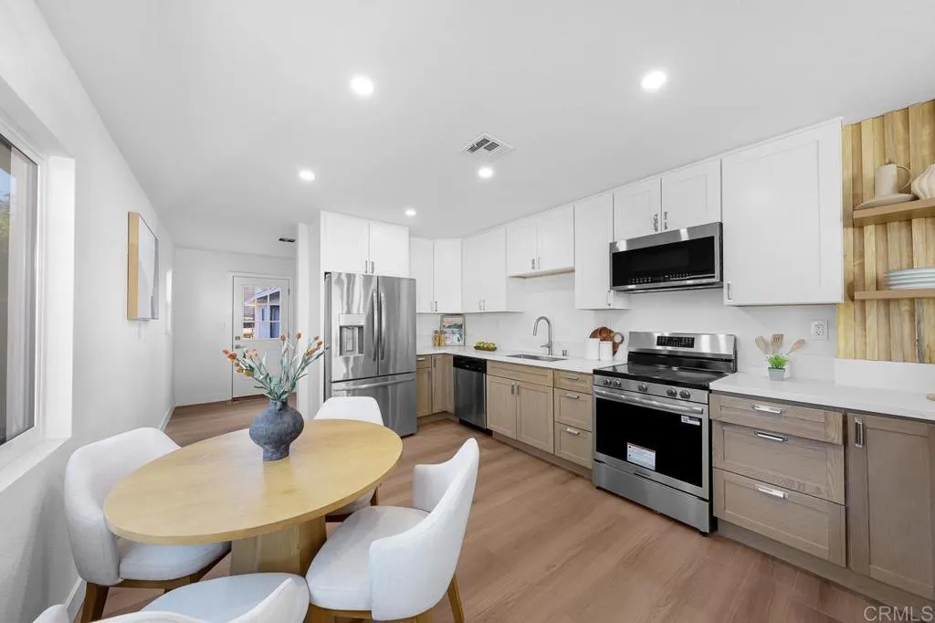 https://cdn.realtyfeed.com/cdn/127/306623848/0113cc8714c876a6150a01b5a3643dc4.webp
