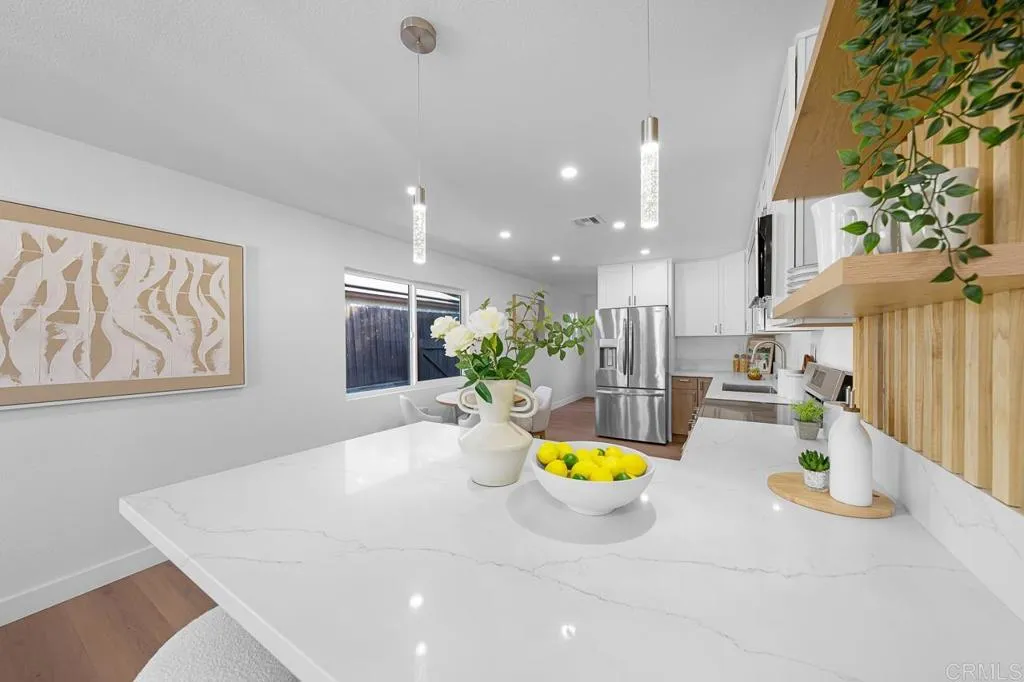 https://cdn.realtyfeed.com/cdn/127/306623848/31e8eec505d898fb9863d63a10824a6a.webp