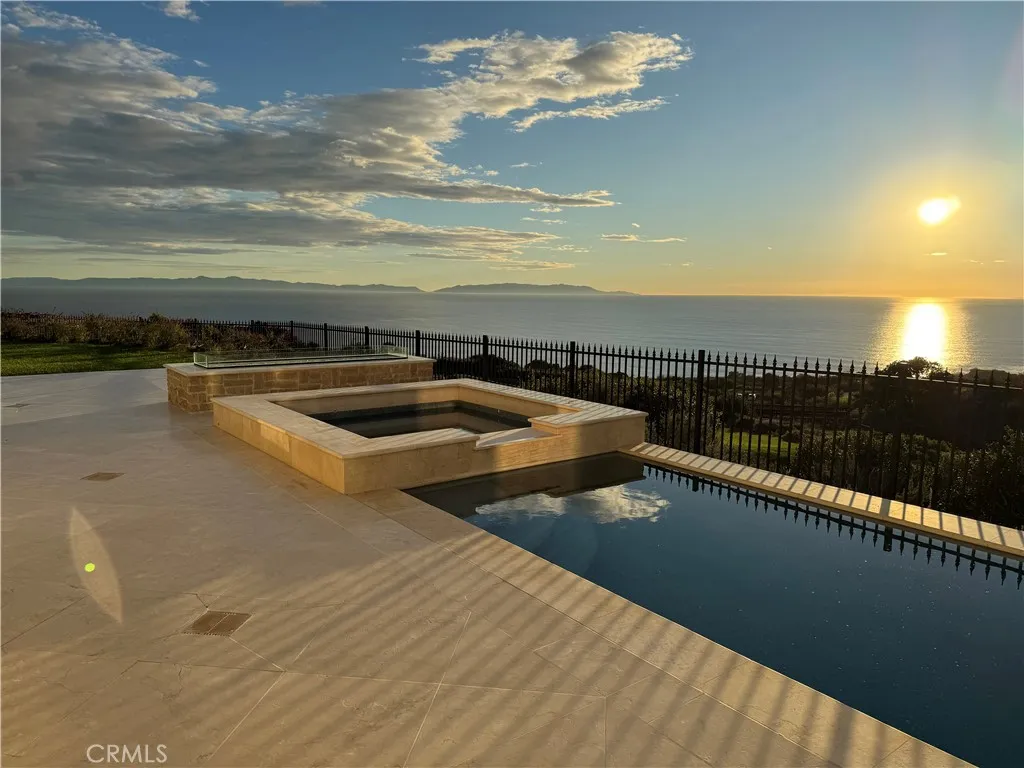 Rancho Palos Verdes, CA 90275