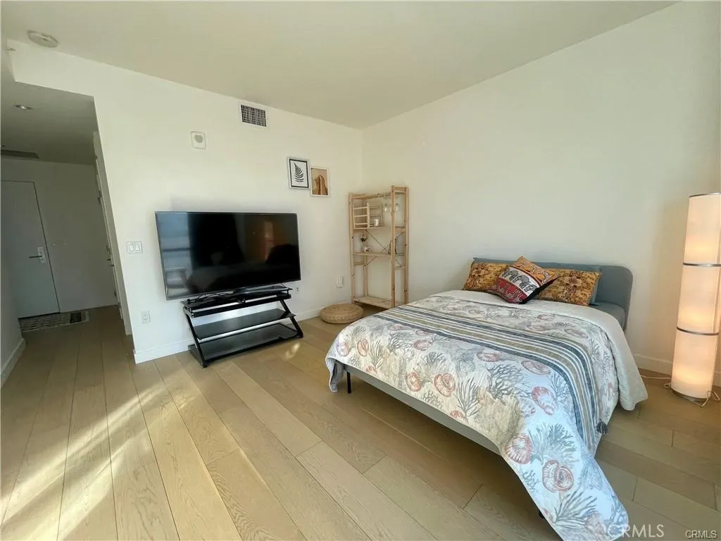 400 S Broadway, Los Angeles, CA 90013 - Photo 3 of 15, Los Angeles, CA