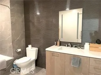 400 S Broadway, Los Angeles, CA 90013 - Photo 4 of 15, Los Angeles, CA