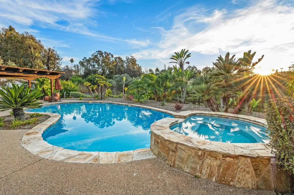 https://cdn.realtyfeed.com/cdn/127/306623950/6413651329ac26e8b245f3e012868f97.webp
