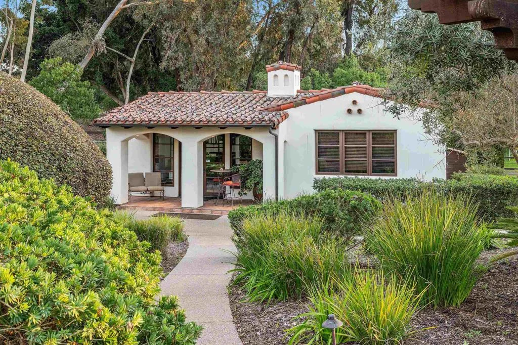 6870 La Valle Plateada, Rancho Santa Fe, CA, 92067